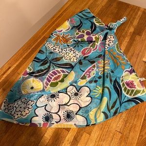 COLORFUL VERSATILE COVERUP
